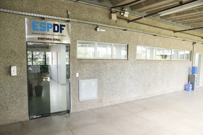 Cursos técnicos da Escola de Saúde Pública do DF têm 280 vagas